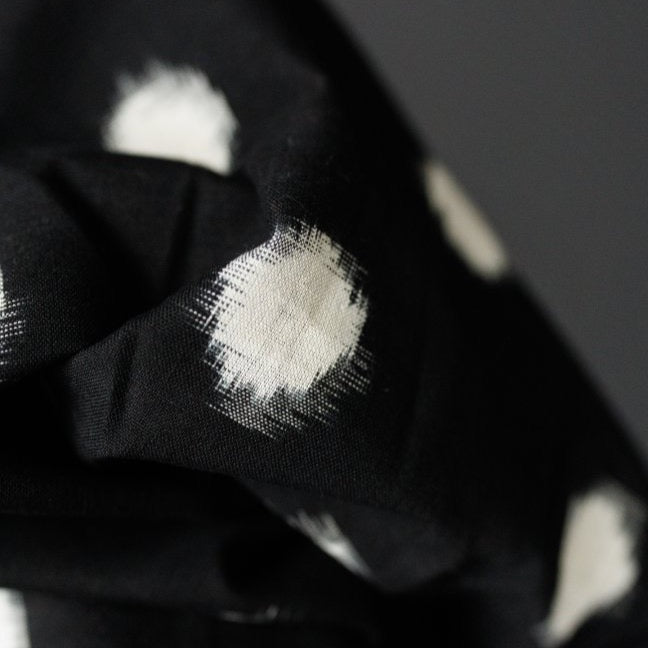 Ikat Melody Indian Cotton | Merchant & Mills designer sewing fabric | Stitch Piece Loop | Online Fabric Store | Dressmaking Fabrics | Designer sewing fabrics & supplies for the Modern Maker | Garment Fabric | Australia