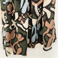 Cotton Linen Printed Sheeting Fabric | Hokkoh Fabrics | Sewing fabric | Garment Fabric | Stitch Piece Loop | Online Fabric Store | Designer sewing fabrics & supplies for the Modern Maker | Australia