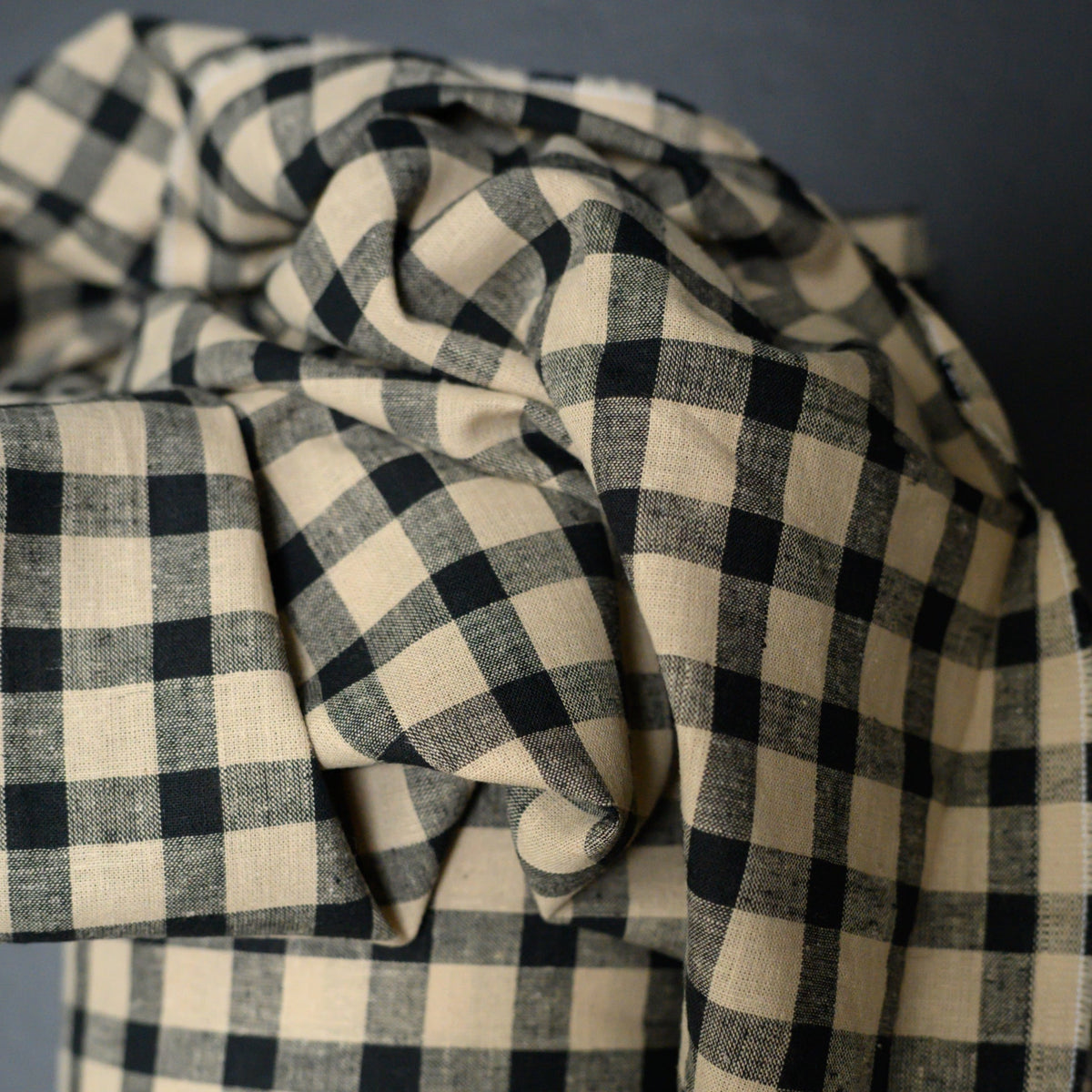 Cotton & Linen Blend in Piper Gingham | Merchant & Mills designer sewing fabric | Stitch Piece Loop | Online Fabric & Sewing Supplies | A carefully curated range   focusing on ethically produced & sustainable fabrics of the highest quality, perfect for the modern & considered sewist’s memade wardrobe | Australia