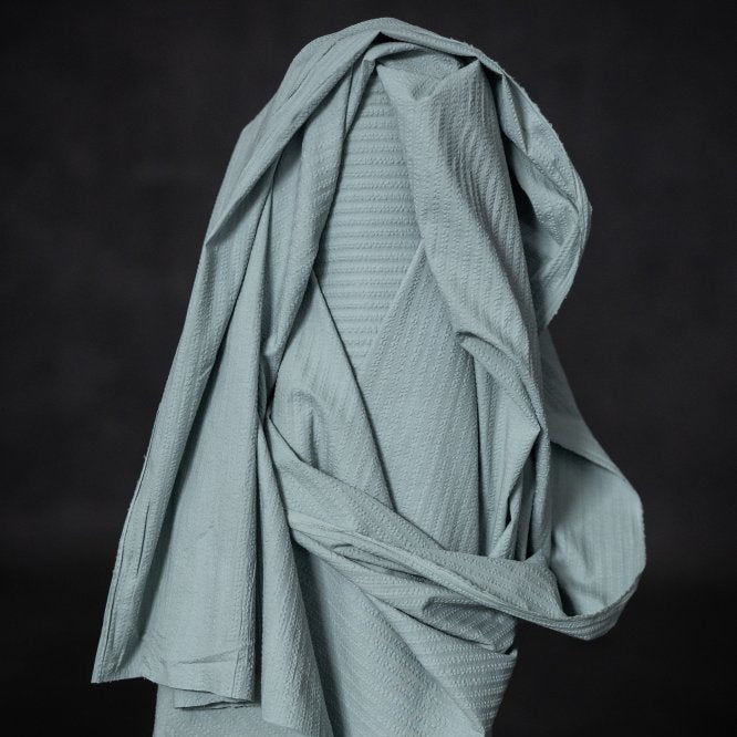 Organic Cotton Seersucker in Cloud Cover | Merchant & Mills designer sewing fabric | Stitch Piece Loop | Online Fabric Store | Dressmaking Fabrics | Designer sewing fabrics & supplies for the Modern Maker | Garment Fabric | Australia