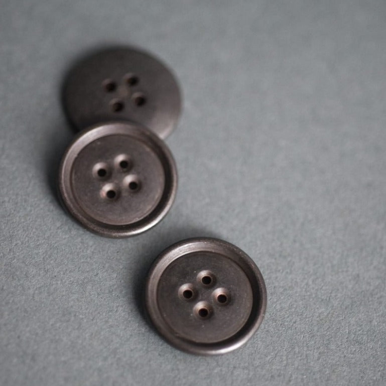 Simple Button 20mm | Merchant & Mills designer sewing fabric & goods | Stitch Piece Loop Australia