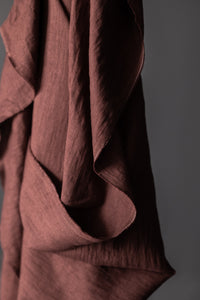 European Laundered Linen 185gsm in Oxblood | Merchant & Mills designer sewing fabric | Stitch Piece Loop | Online Fabric Store | Designer Sewing Fabric & Supplies | Noosa Heads